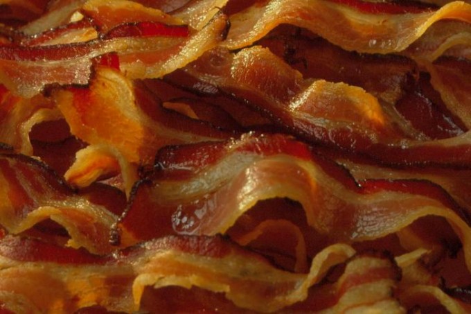 bacon-680x453