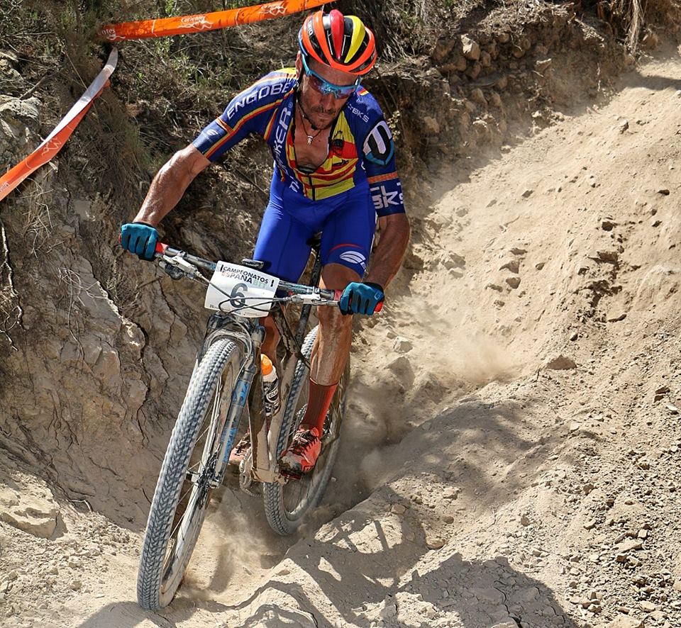 entrenador ciclismo ivan diaz